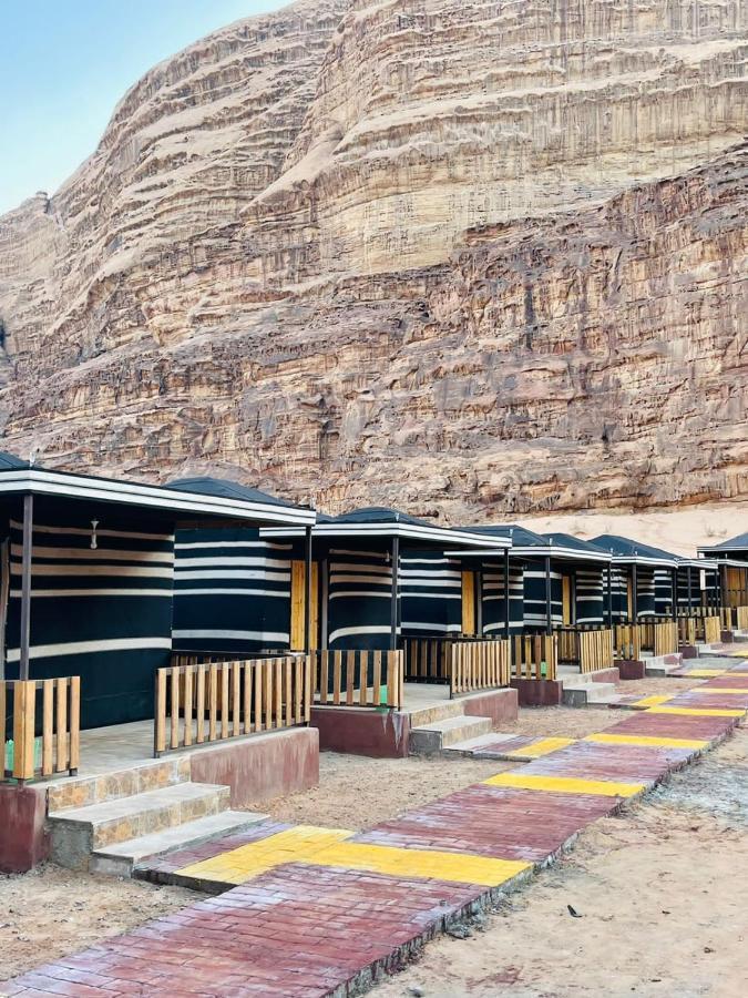 Salman Zwaidh Camp Hotel Wadi Rum Exterior foto