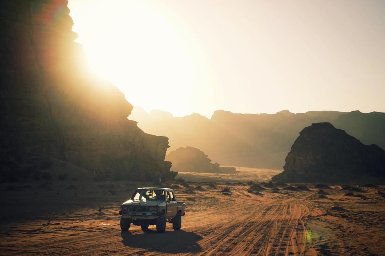 Salman Zwaidh Camp Hotel Wadi Rum Exterior foto