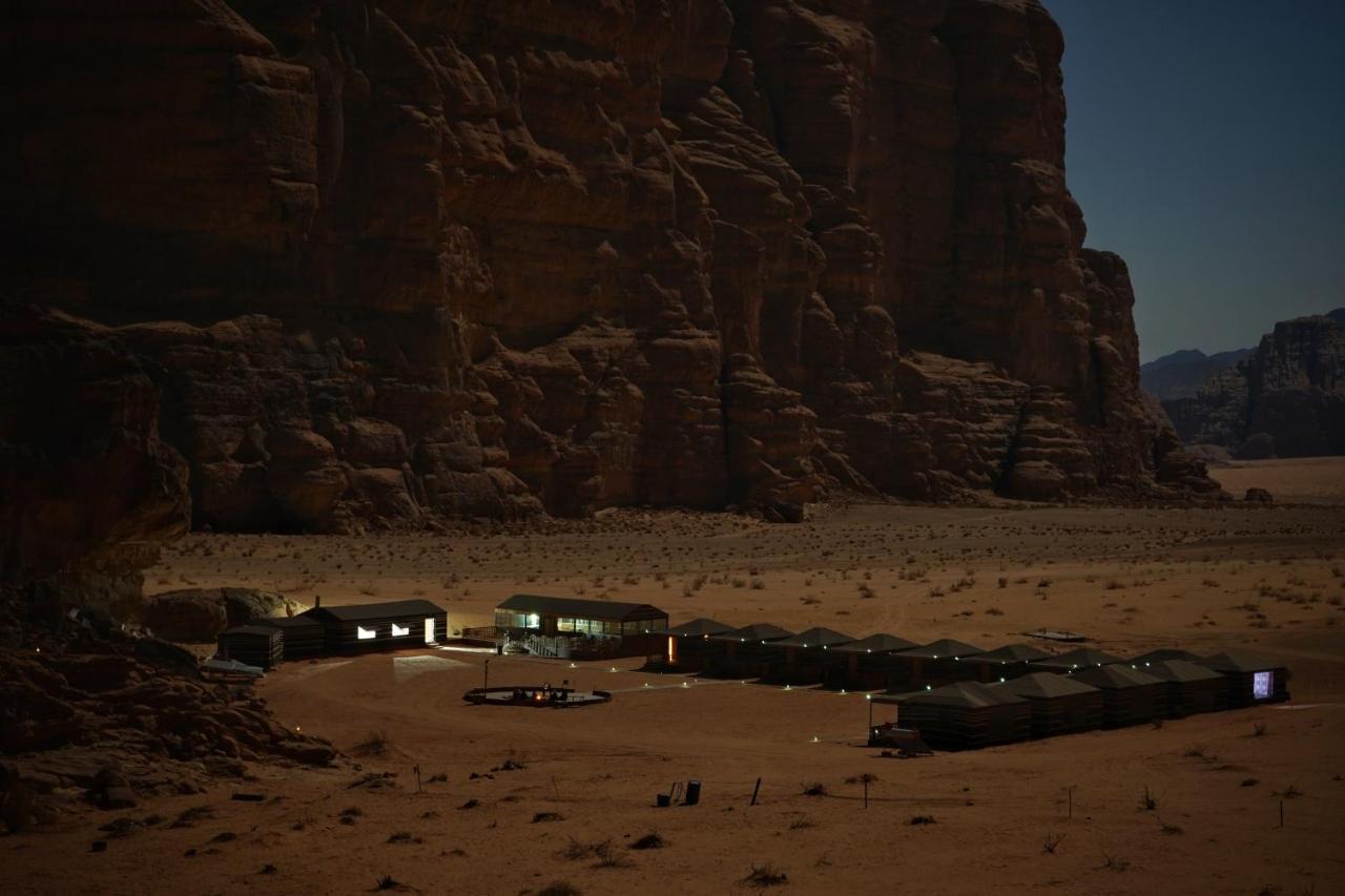 Salman Zwaidh Camp Hotel Wadi Rum Exterior foto